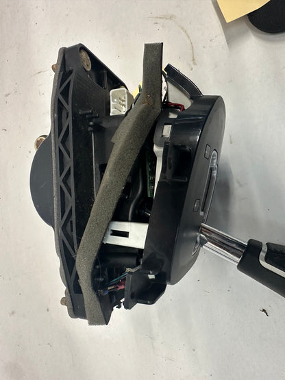 2009 Pontiac G8 GT Automatic Shifter Assembly OEM - Day's Parts Yard