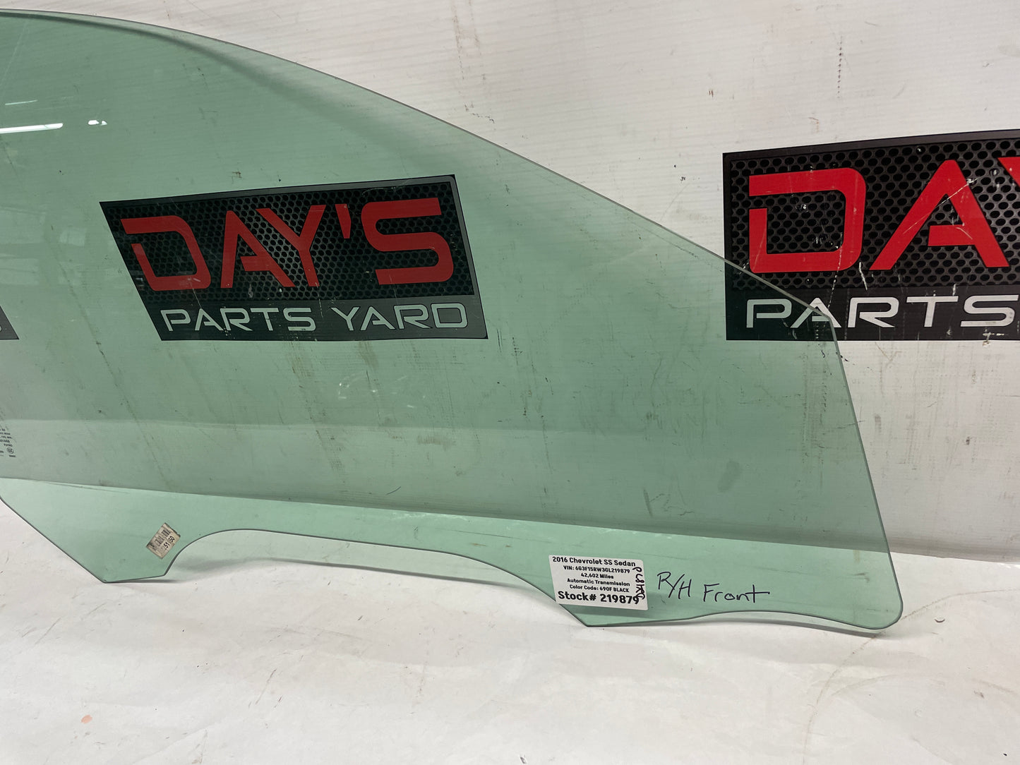 2016 Chevy SS Sedan RH Passenger Front Door Window Glass OEM - Day's Parts Yard