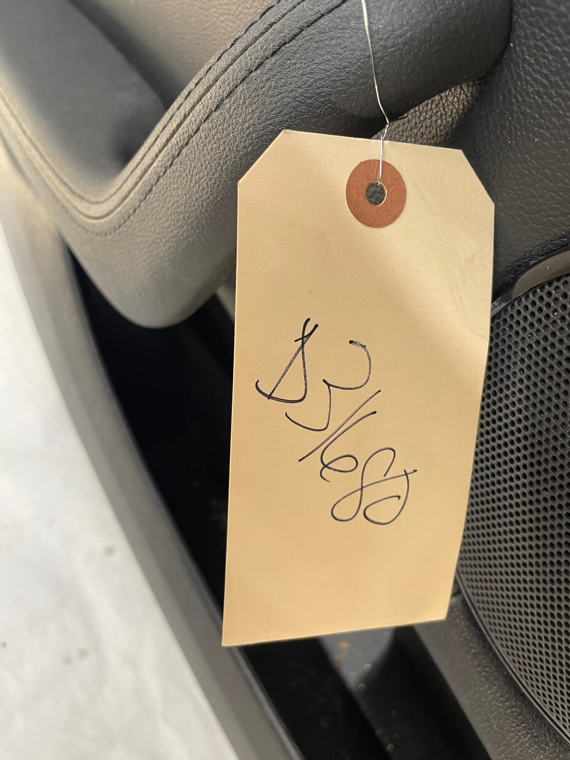 2009 Pontiac G8 GT LH Driver Front Interior Door Panel Trim OEM - Day's Parts Yard