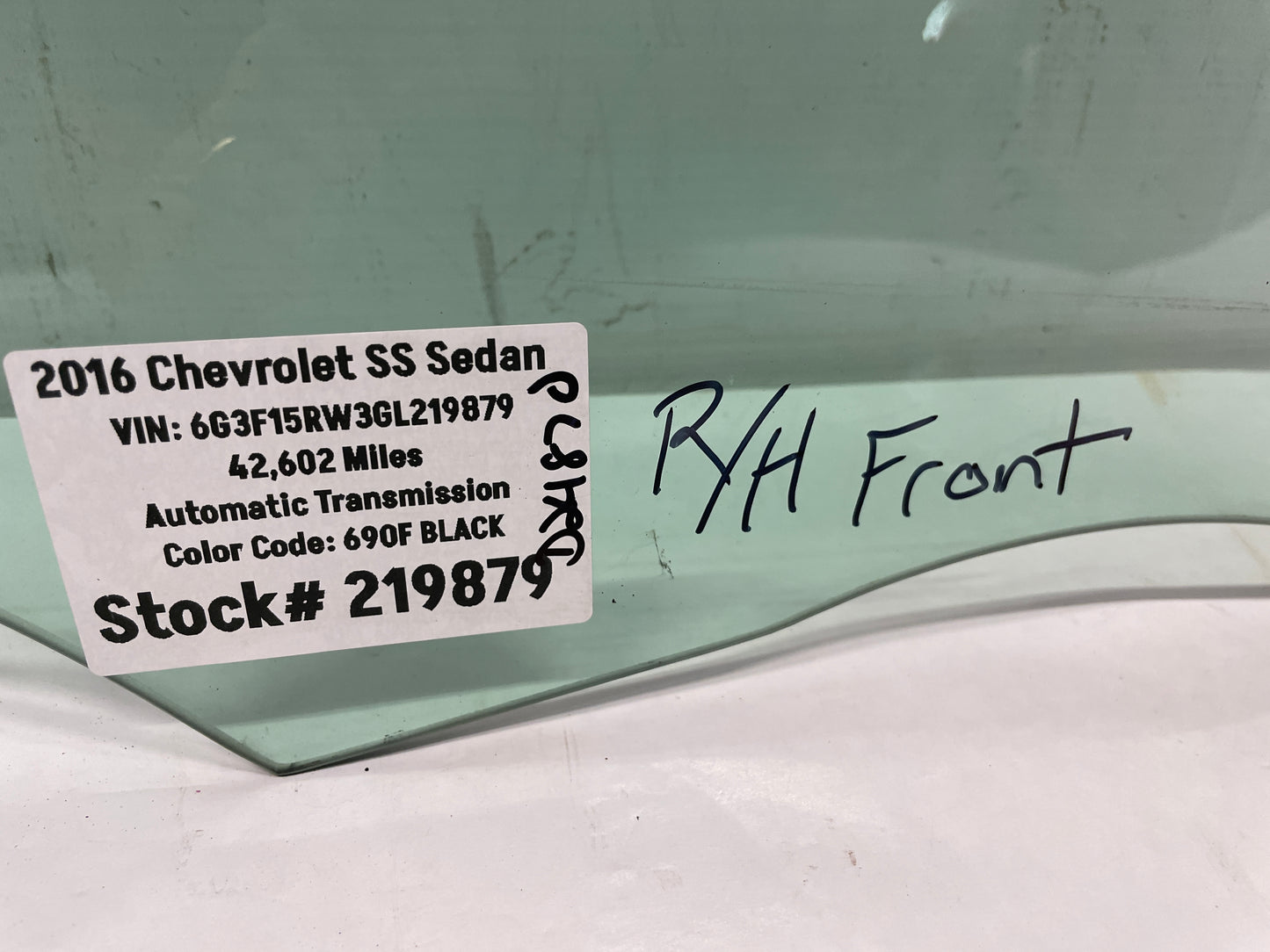 2016 Chevy SS Sedan RH Passenger Front Door Window Glass OEM - Day's Parts Yard