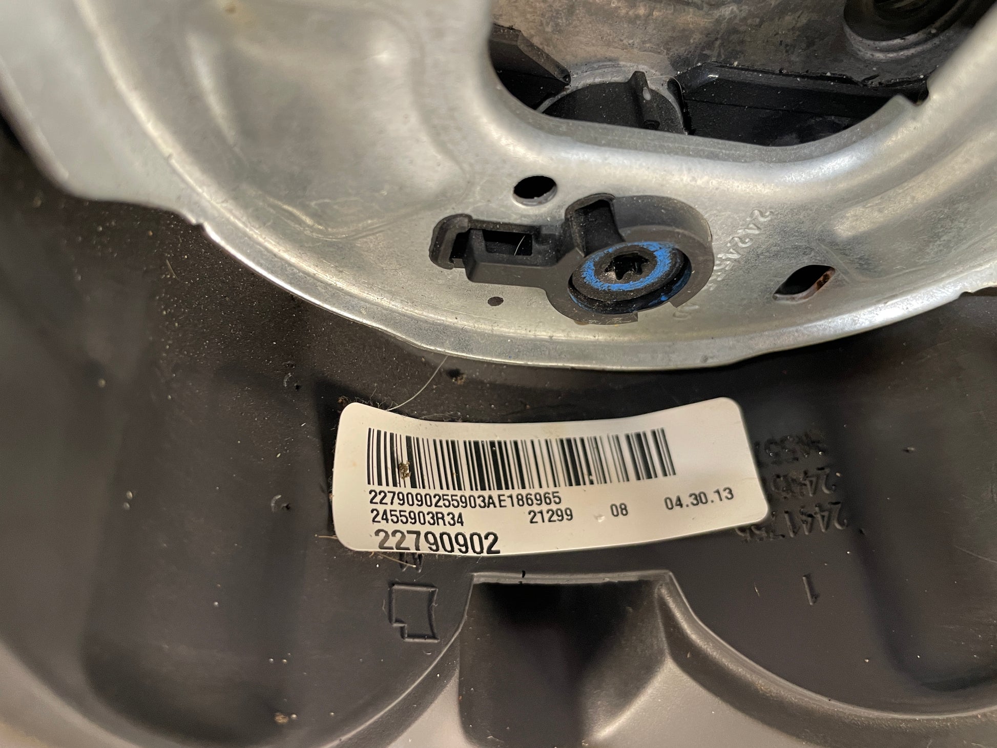 2013 Chevy Camaro SS Steering Wheel OEM - Day's Parts Yard