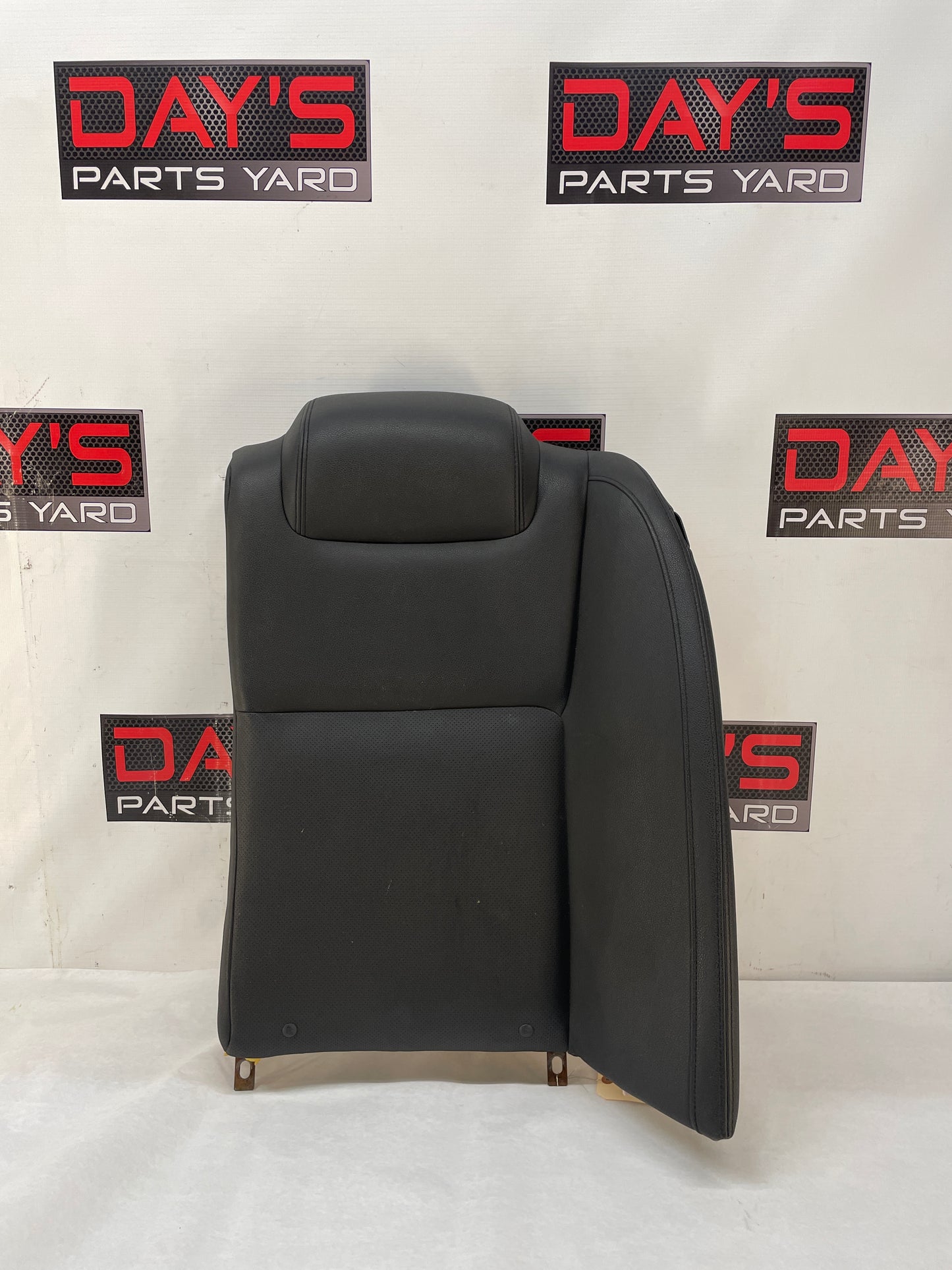 2009 Pontiac G8 GT LH Driver Rear Upper Seat Section OEM - Day's Parts Yard