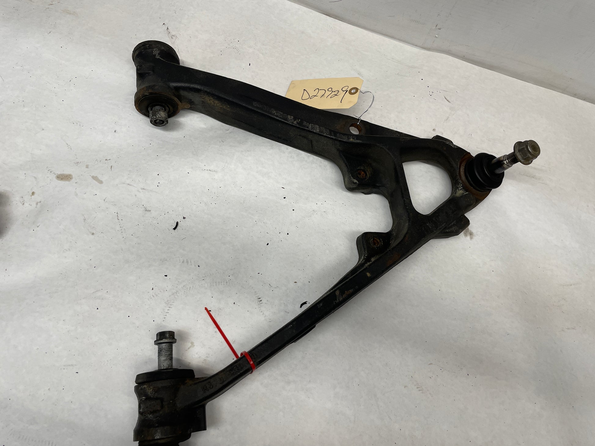 2013 GMC Sierra C1500 SLE RH Passenger Front Lower Control Arm OEM - Day's Parts Yard