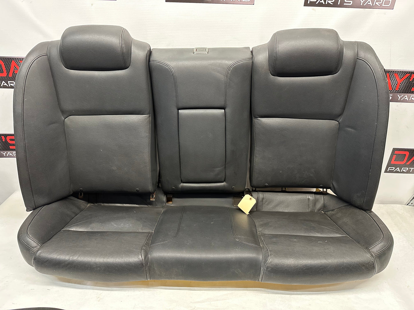 2009 Pontiac G8 GT Seats Fronts and Rears OEM - Day's Parts Yard