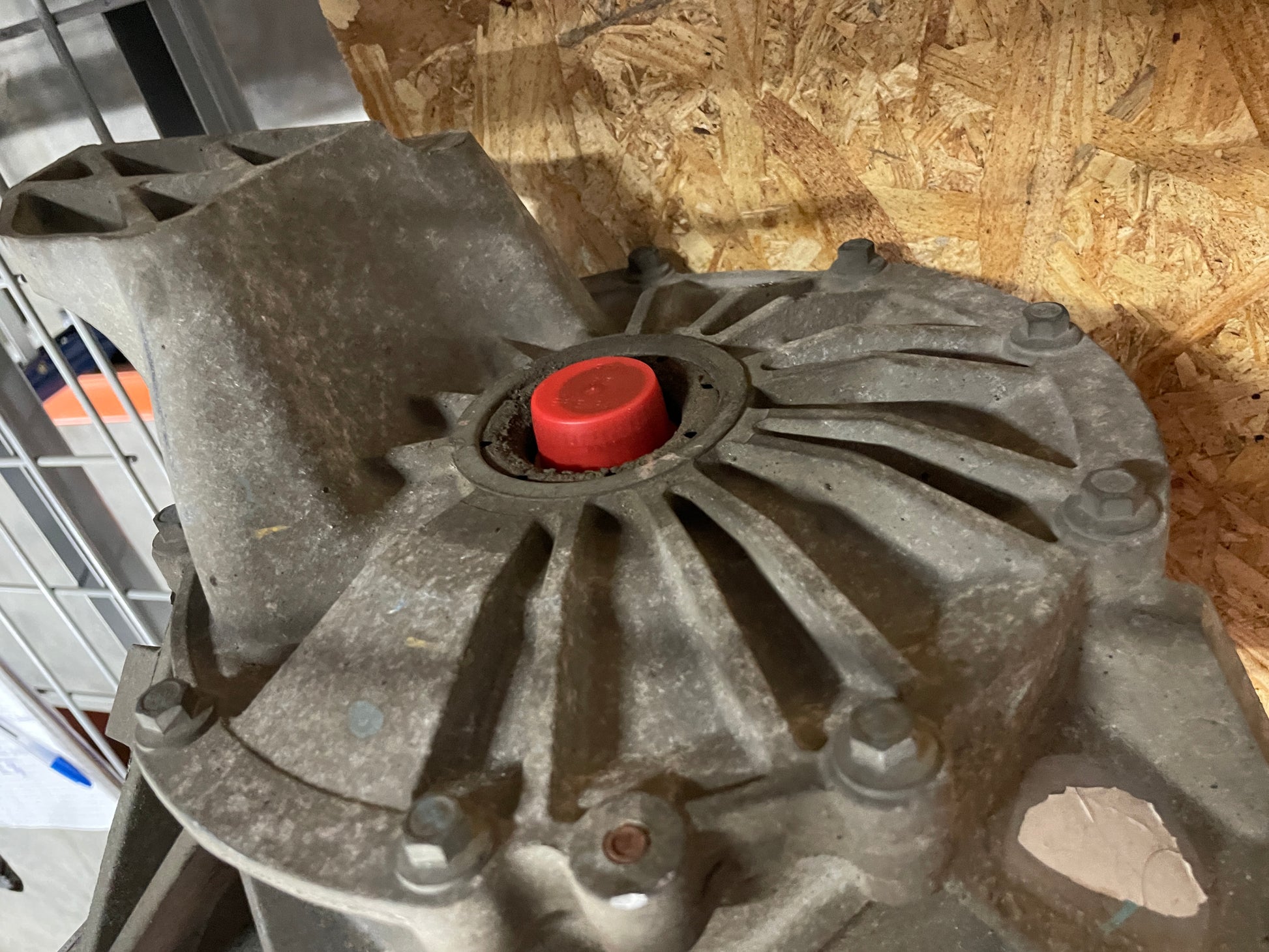 2004 Chevy C5 Corvette Rear Carrier Differential Assembly MM6 3.42 LSD OEM - Day's Parts Yard