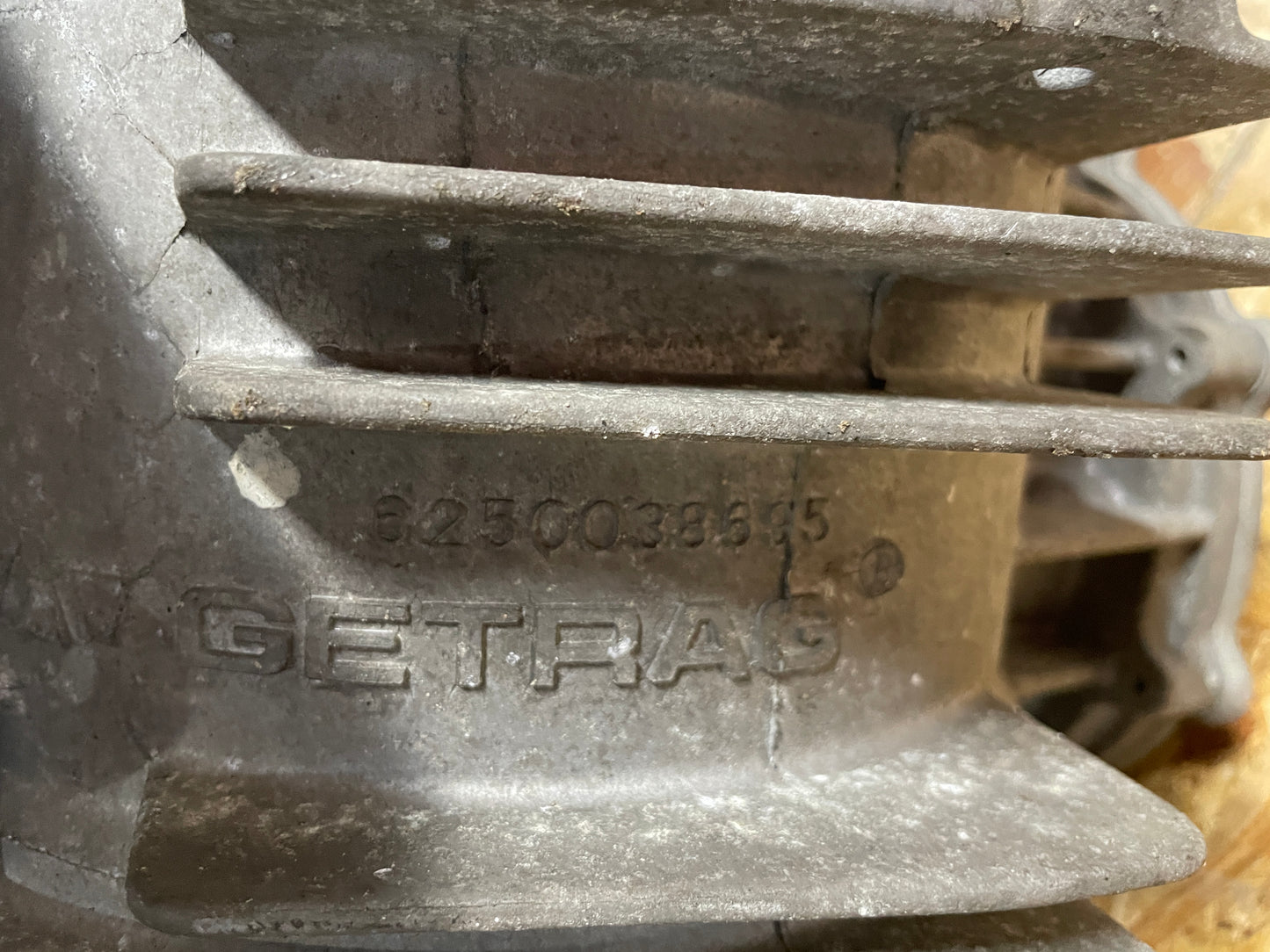 2004 Chevy C5 Corvette Rear Carrier Differential Assembly MM6 3.42 LSD OEM - Day's Parts Yard