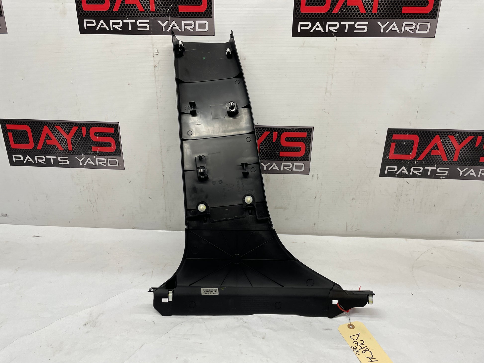 2016 Chevy SS Sedan RH Passenger Interior B Pillar Center Carpet Retainer Trim Panel OEM - Day's Parts Yard