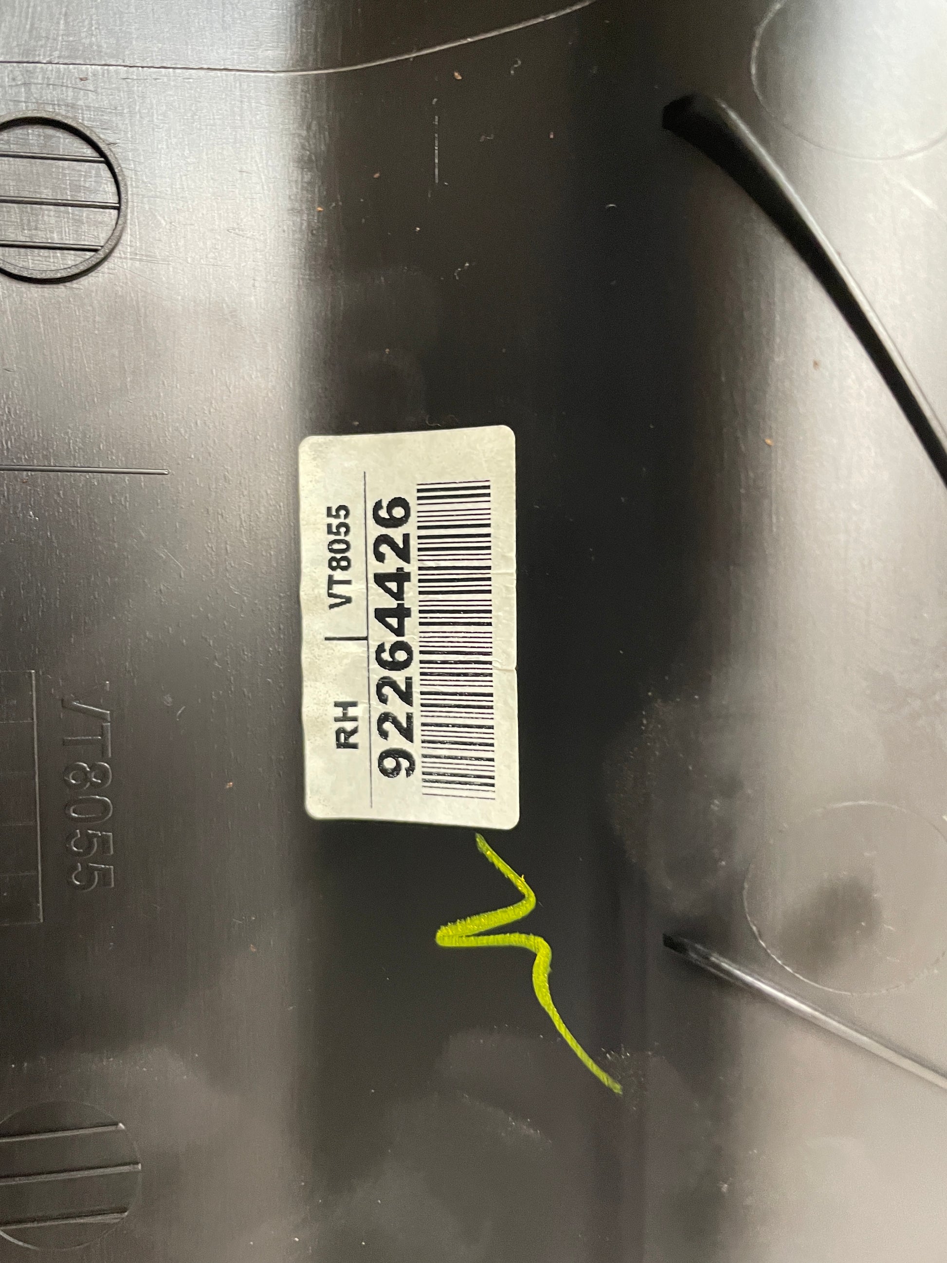 2016 Chevy SS Sedan RH Passenger Interior B Pillar Center Carpet Retainer Trim Panel OEM - Day's Parts Yard