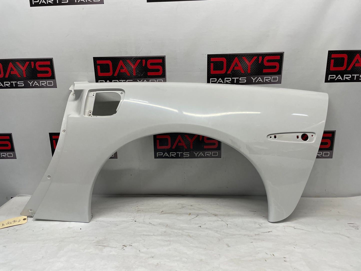2008 Chevy Corvette LH Driver Front Fender White OEM - Day's Parts Yard