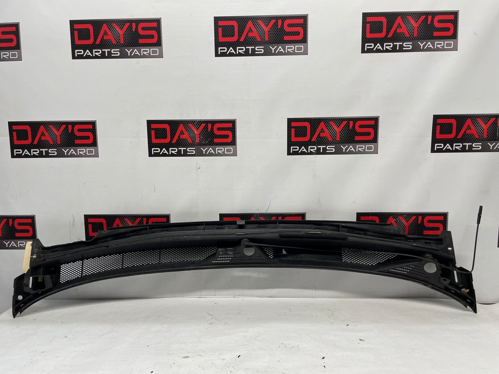 2013 GMC Sierra C1500 SLE Cab Cowl-Cowl Grille OEM - Day's Parts Yard