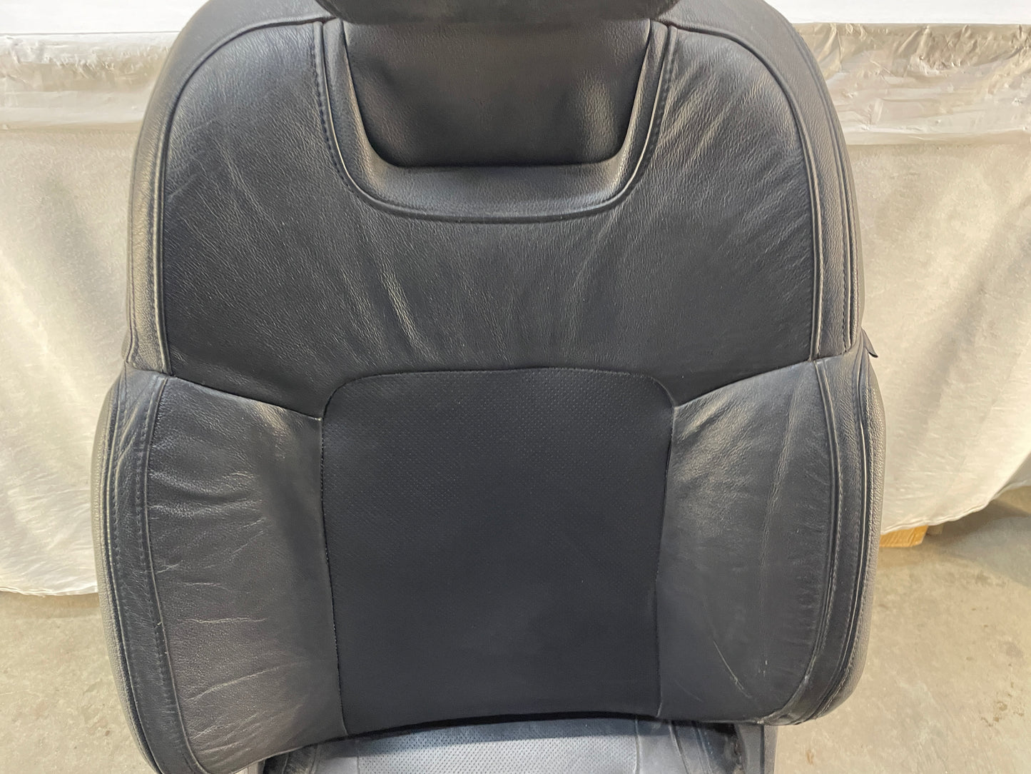 2009 Pontiac G8 GT LH Driver Front Seat OEM - Day's Parts Yard