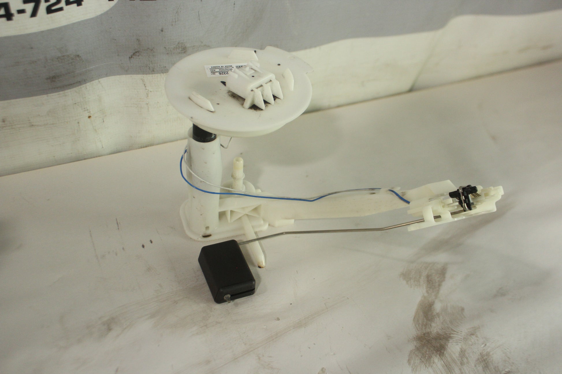 2015 Chevy SS Sedan Fuel Pump w/ Level Sensor OEM - Day's Parts Yard