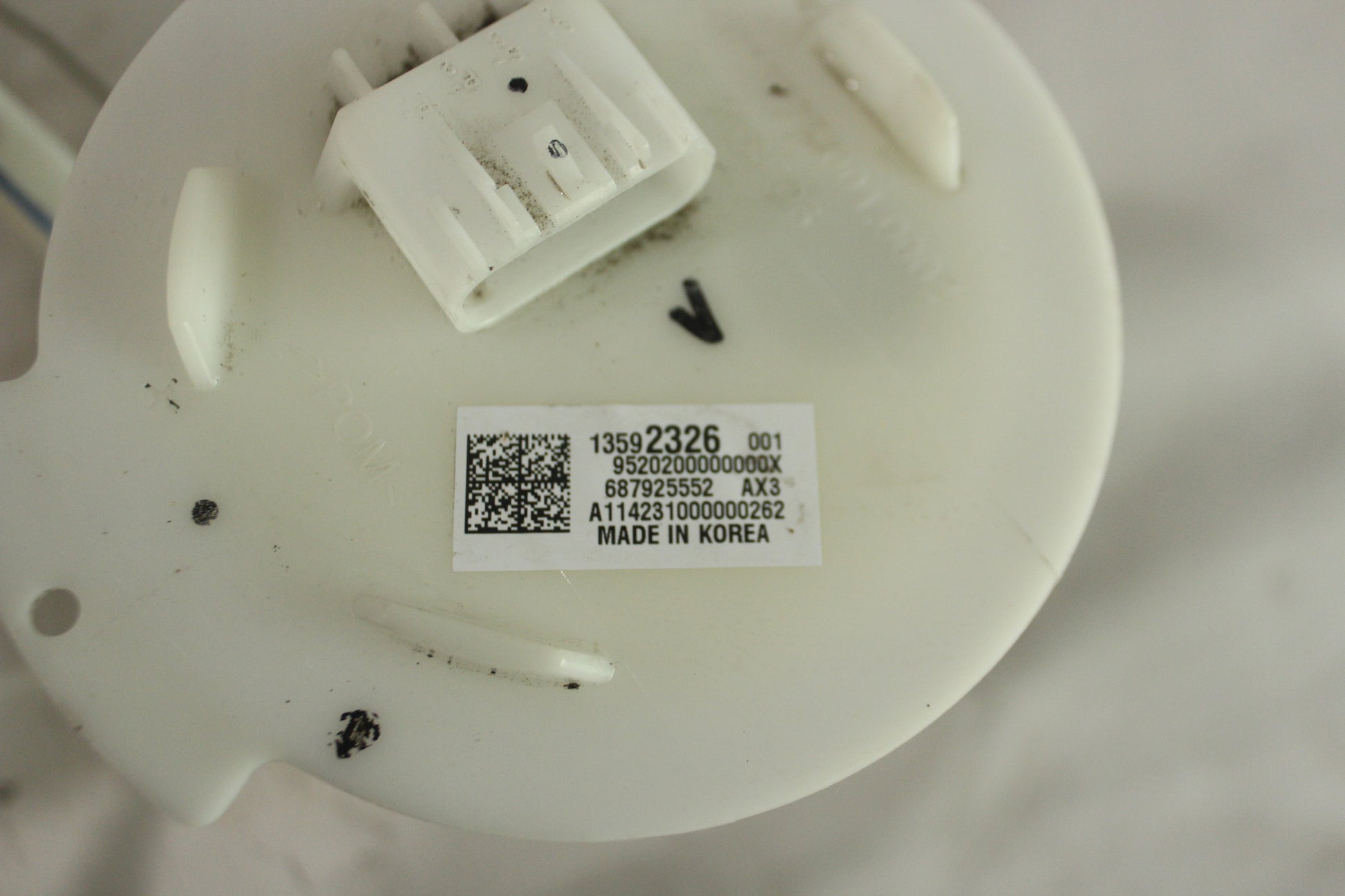 2015 Chevy SS Sedan Fuel Pump w/ Level Sensor OEM - Day's Parts Yard