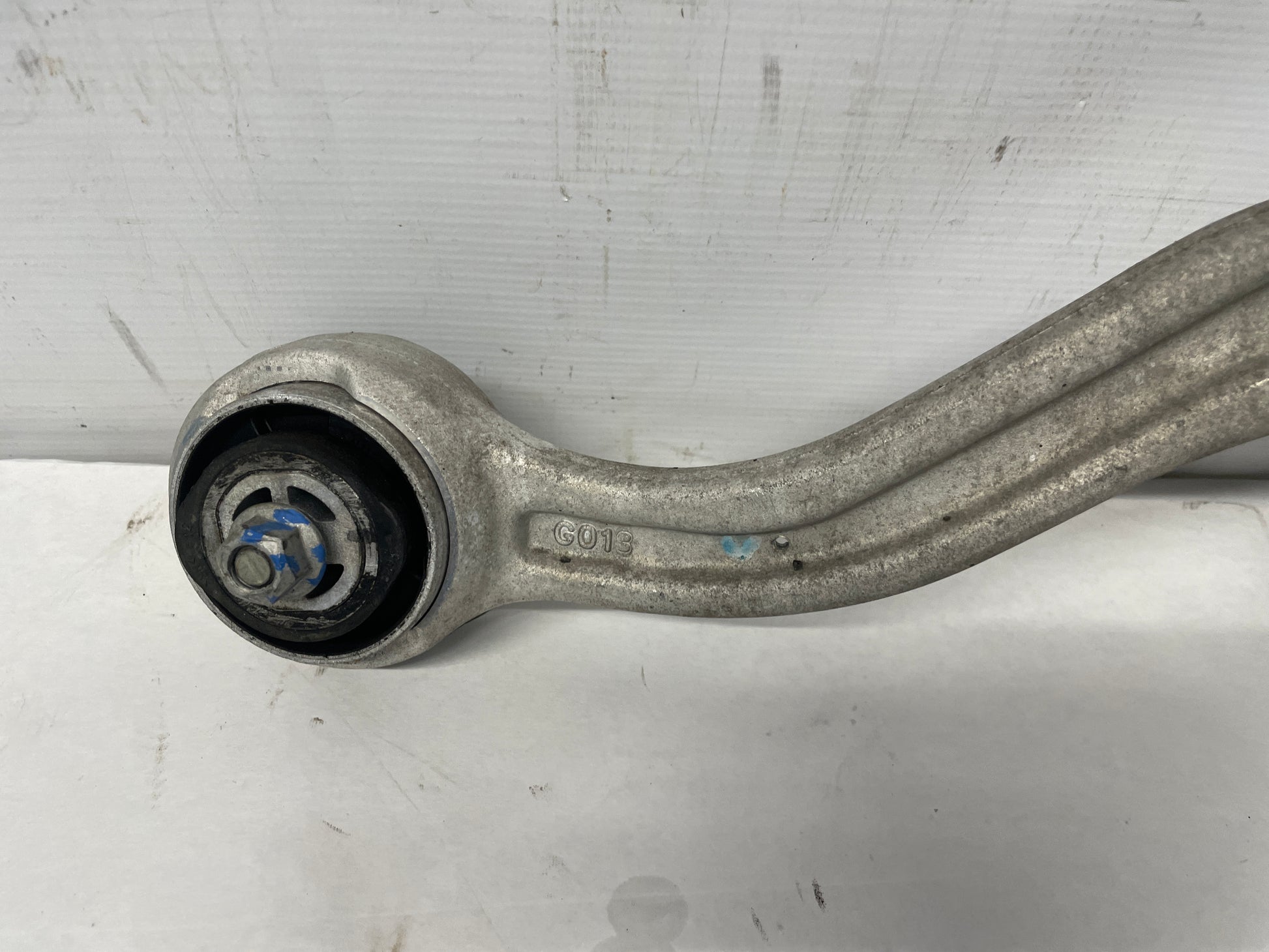 2016 Cadillac ATS-V Coupe RH Passenger Front Suspension Lower Control Arm Link OEM - Day's Parts Yard