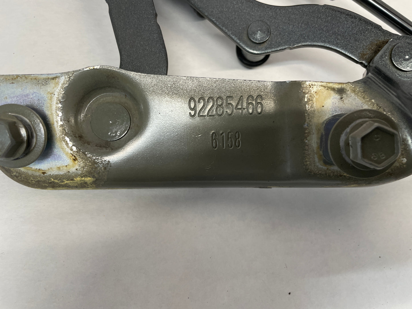 2017 Chevy SS Sedan RH & LH Trunk Hinges OEM - Day's Parts Yard