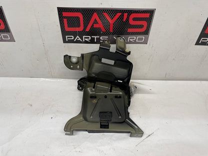 2016 Chevy SS Sedan Fuse Box Tray w/ ECM Bracket OEM - Day's Parts Yard