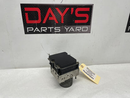 2006 Pontiac GTO ABS Anti Lock Brake Control Module Valve OEM - Day's Parts Yard