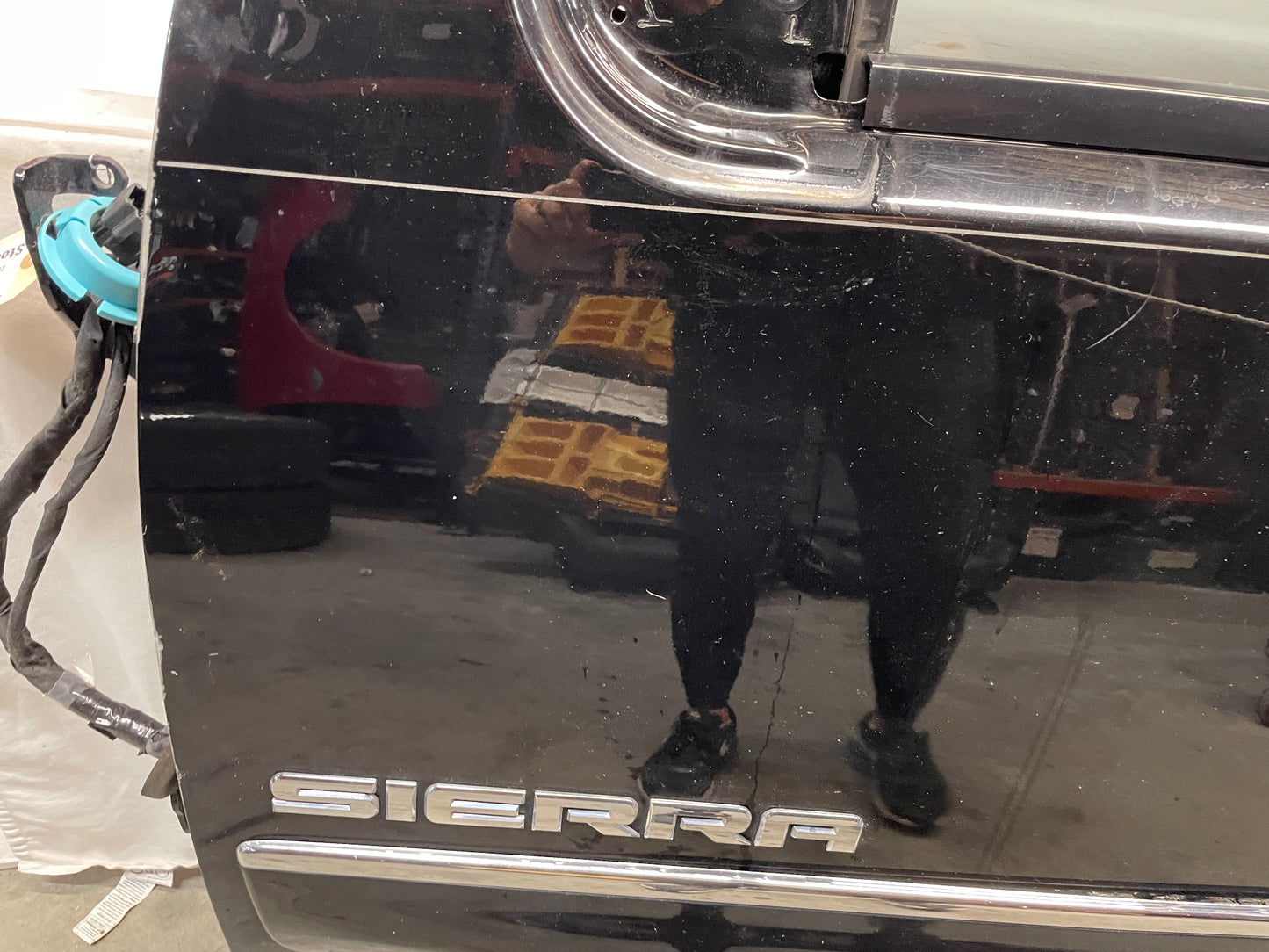 2013 GMC Sierra C1500 SLE LH Driver Front Exterior Door Black OEM - Day's Parts Yard