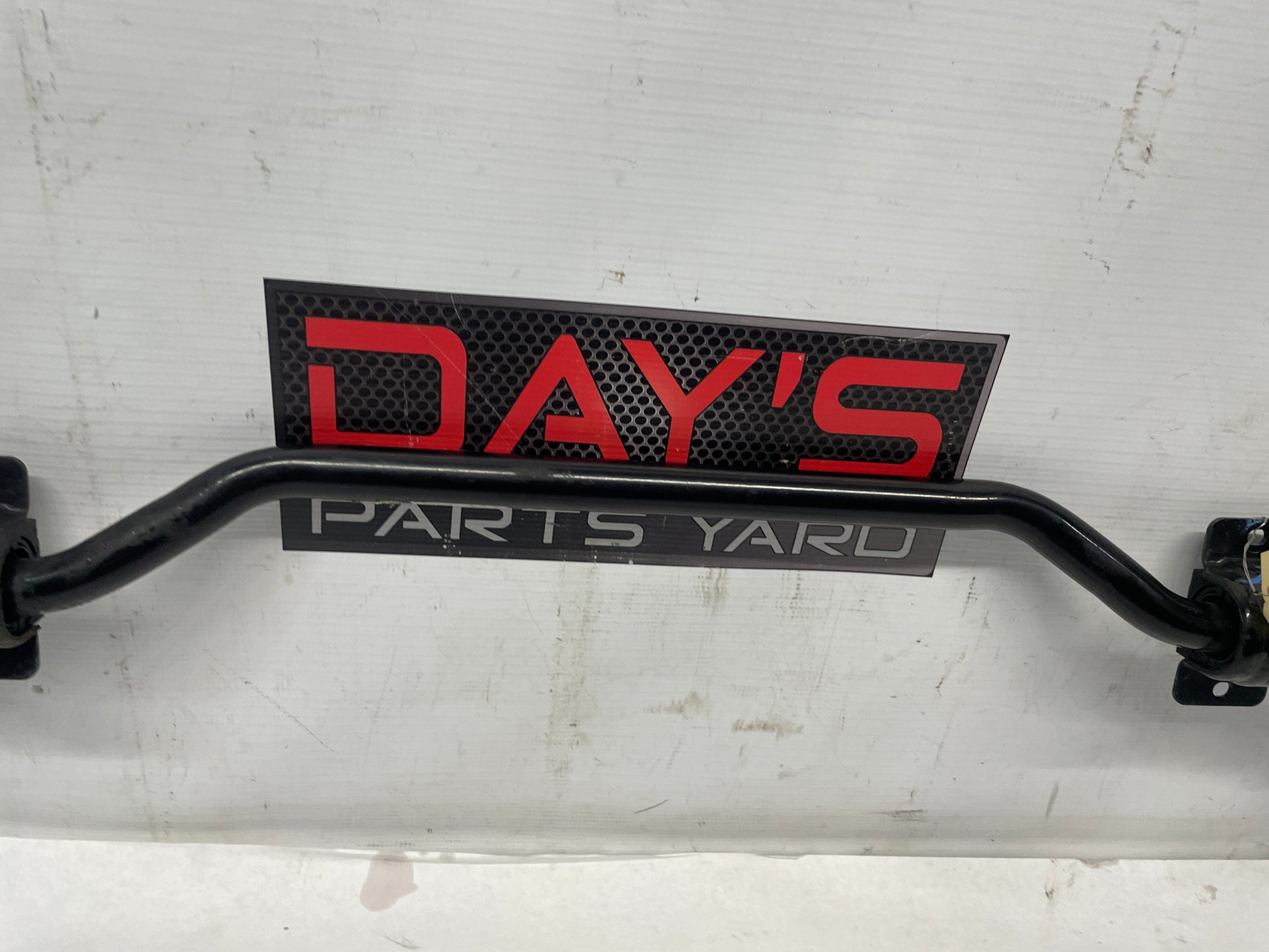 2016 Cadillac ATS-V Coupe Front Suspension Stabilizer Sway Bar OEM - Day's Parts Yard