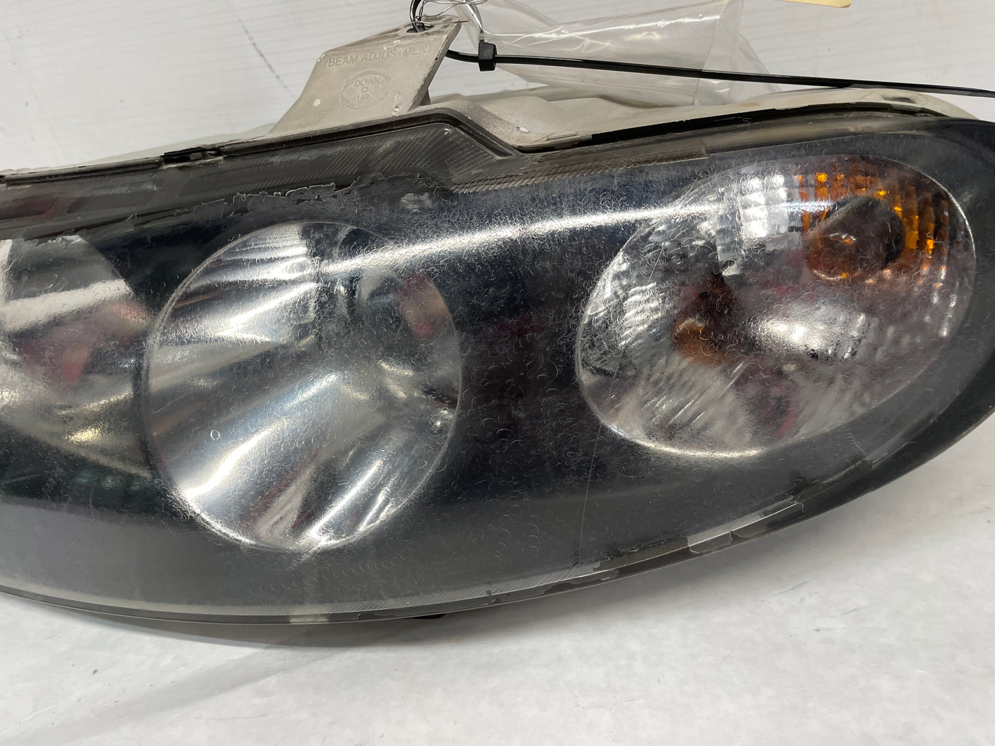 2006 Pontiac GTO LH Driver Head Light Headlight Lamp OEM - Day's Parts Yard