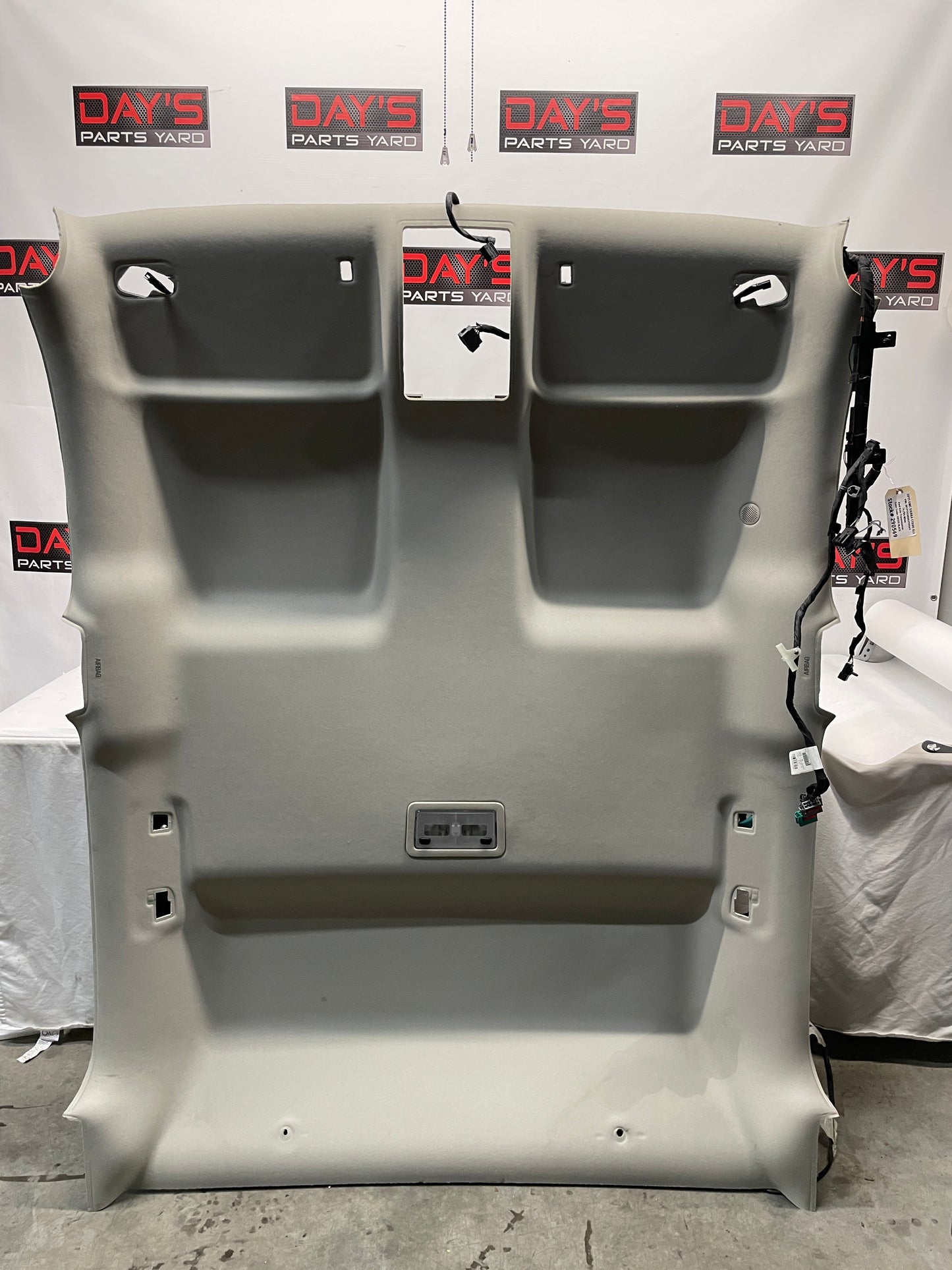 2013 GMC Sierra C1500 SLE Head Liner OEM - Day's Parts Yard