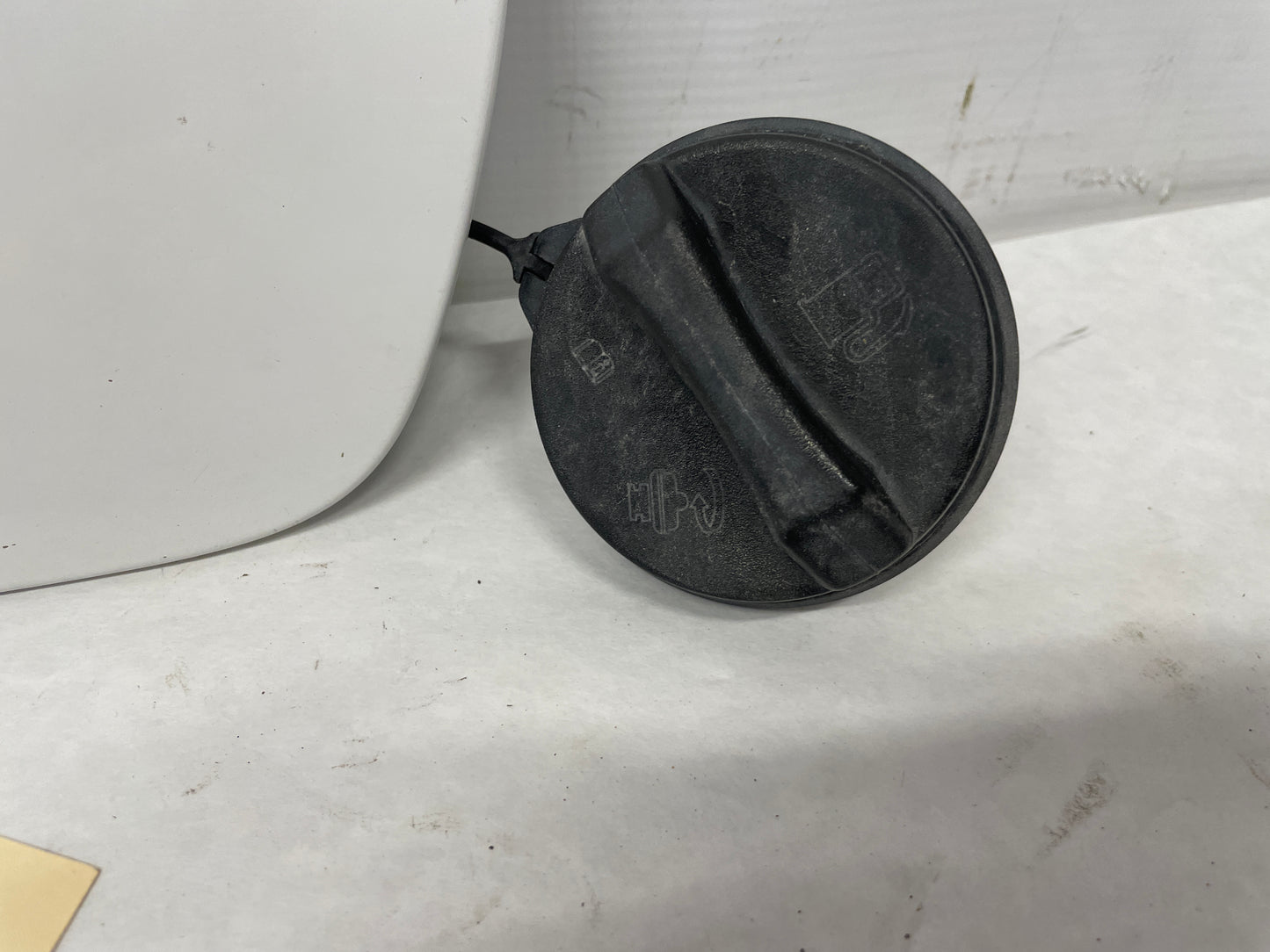 2008 Chevy Corvette Gas Fuel Tank Filler Door Cover W/Hinge White OEM - Day's Parts Yard