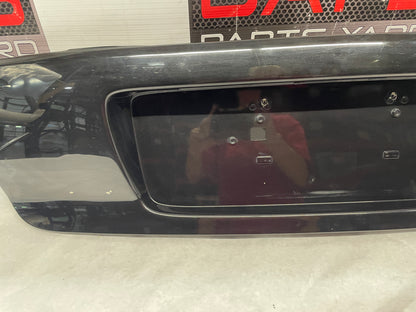 2006 Pontiac GTO Trunk Deck Lid Filler Insert Applique Panel OEM - Day's Parts Yard