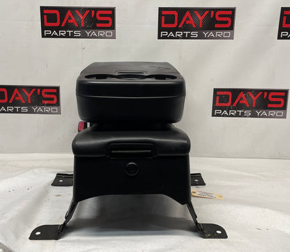2013 GMC Sierra C1500 SLE Front Center Console Jump Seat OEM - Day's Parts Yard