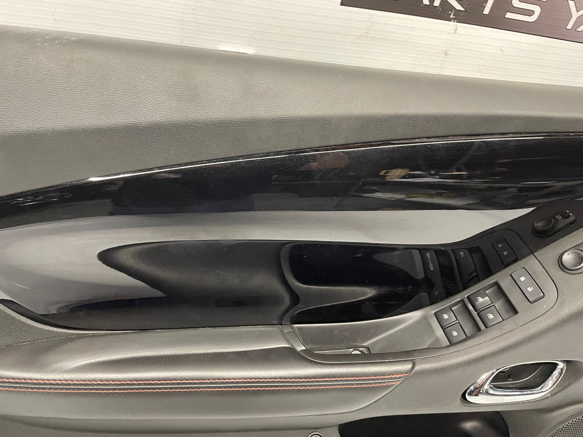 2014 Chevy Camaro ZL1 Convertible LH Driver Interior Door Panel Trim Carbon Flash OEM - Day's Parts Yard