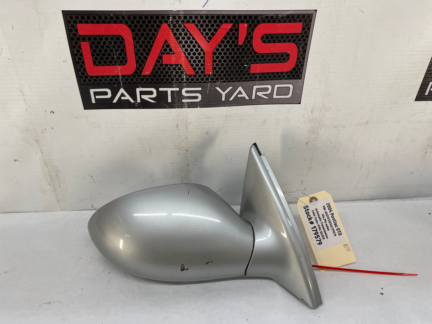 2004 Pontiac GTO RH Passenger Exterior Outside Mirror OEM