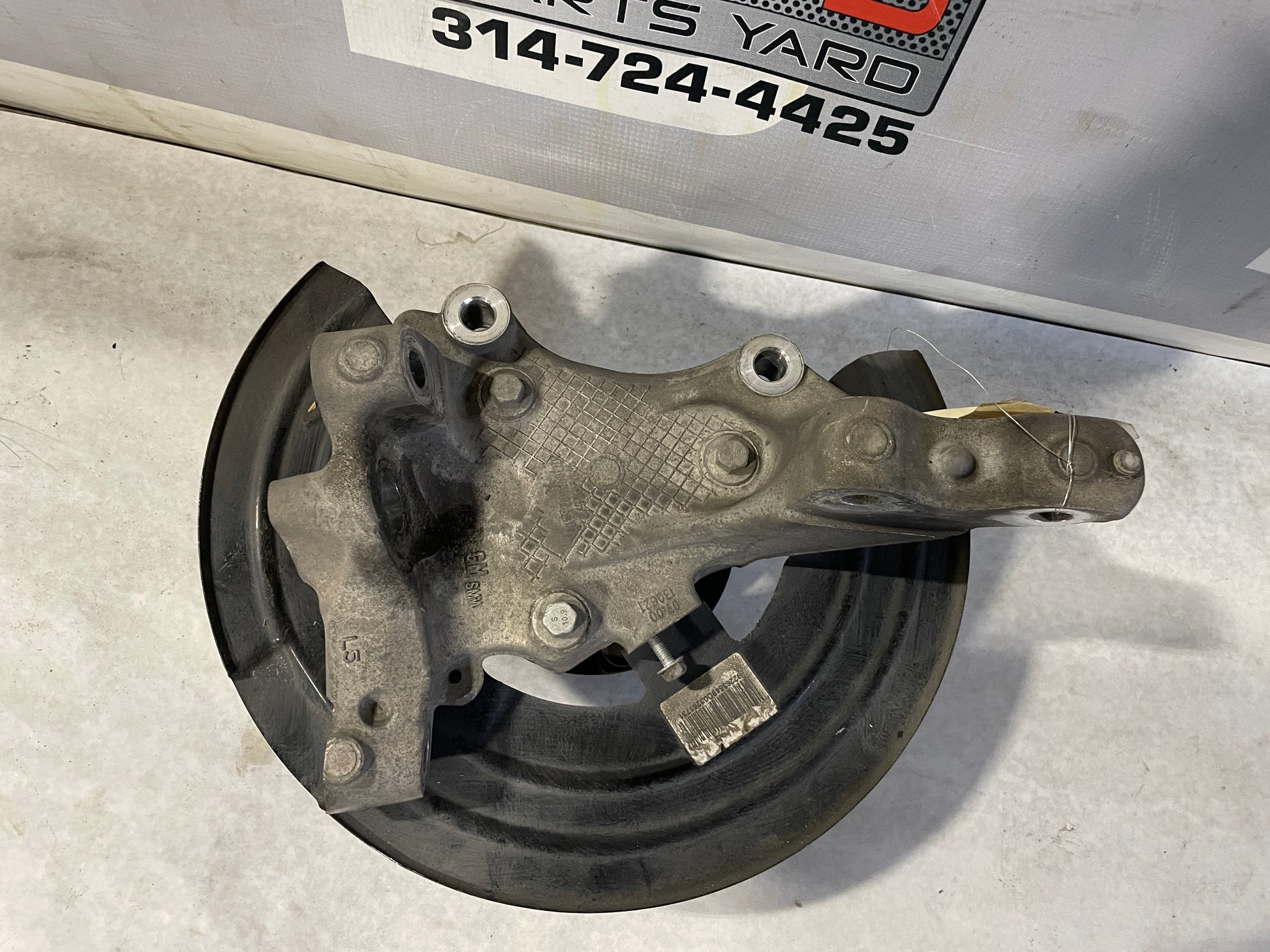 2014 Chevy SS Sedan Front LH Driver Hub Spindle Knuckle Assembly OEM - Day's Parts Yard