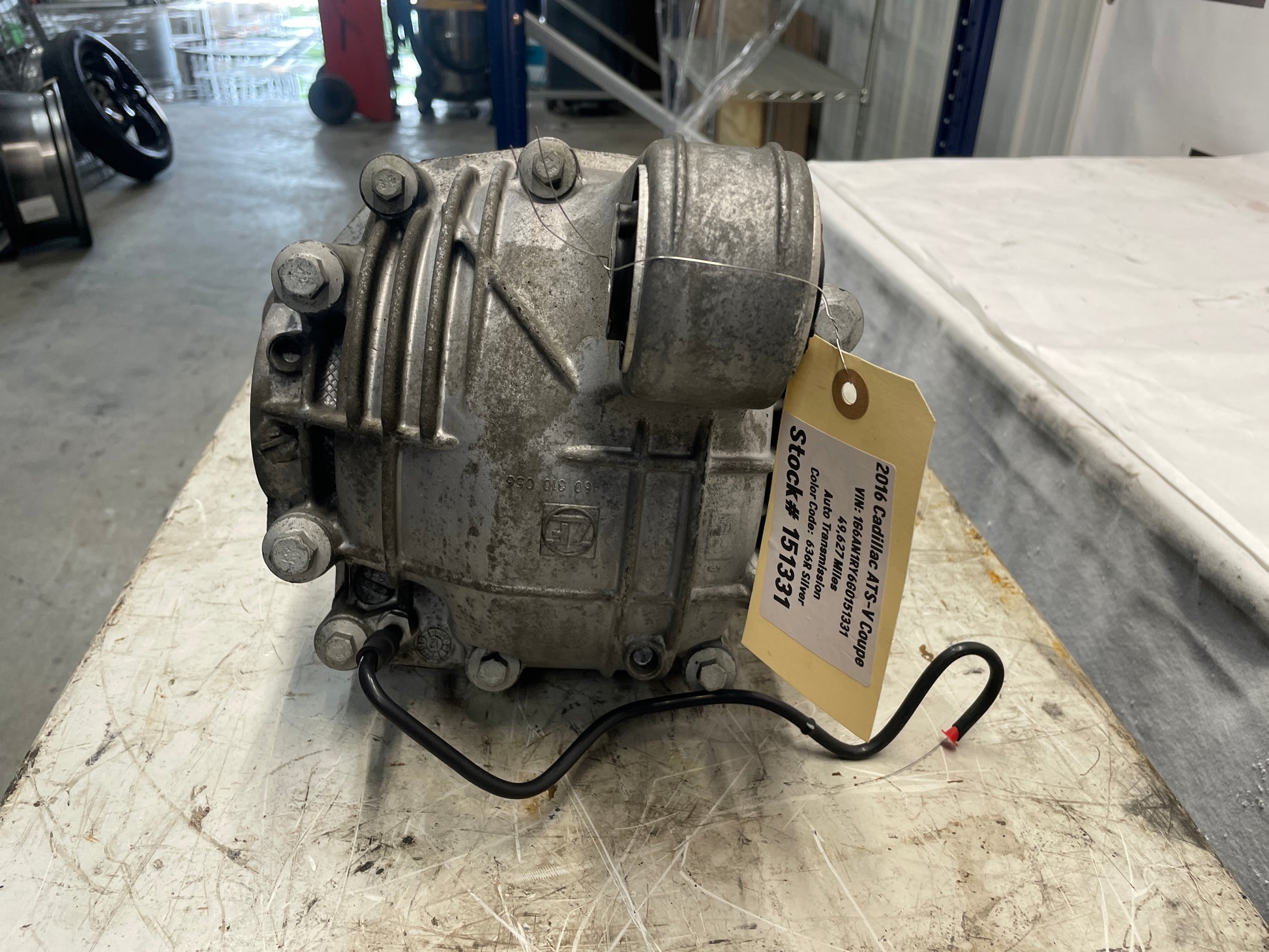 2008 Pontiac G8 Base 2.92 LSD Rear End Carrier Diff OEM - Day's Parts Yard