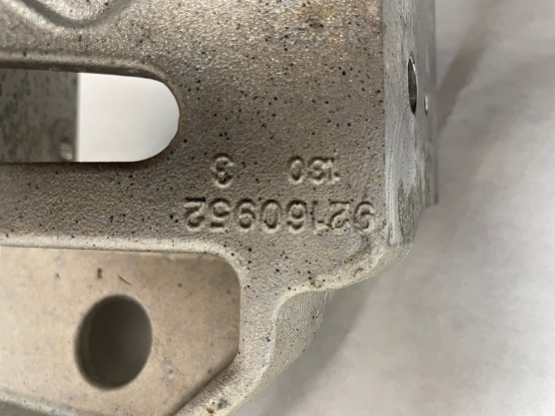 2017 Chevy SS Sedan RH & LH Engine Motor Mounts - Day's Parts Yard