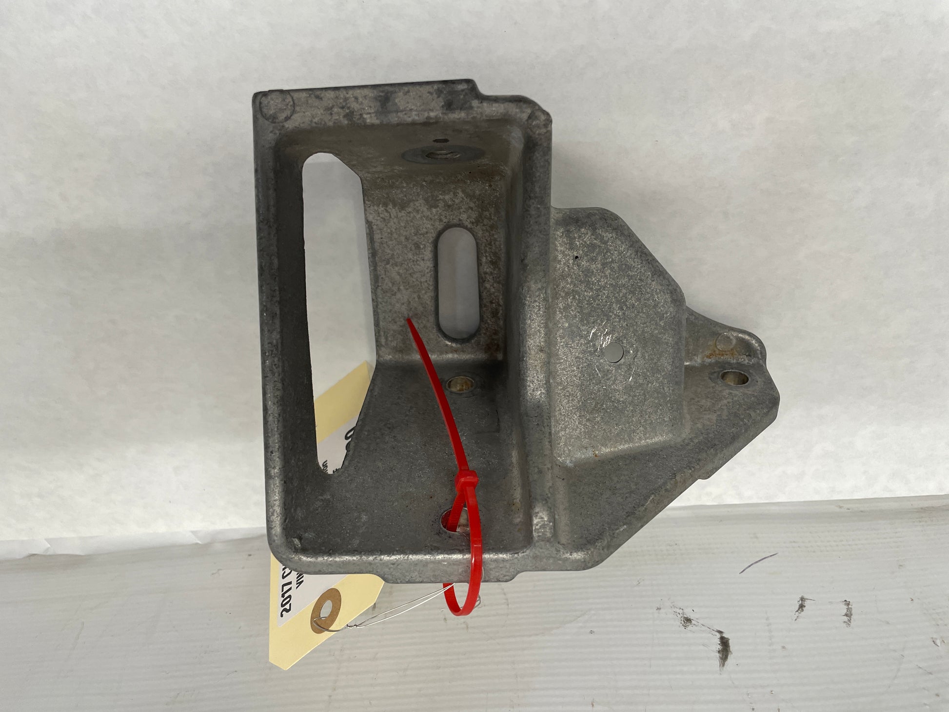 2017 Chevy SS Sedan RH & LH Engine Motor Mounts - Day's Parts Yard