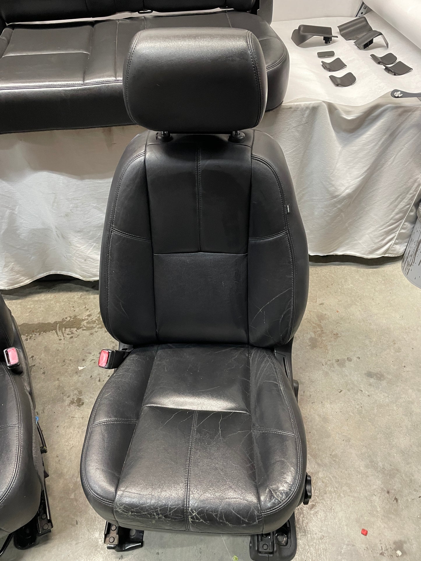 2013 GMC Sierra C1500 SLE Seats Fronts and Rears Black Leather OEM