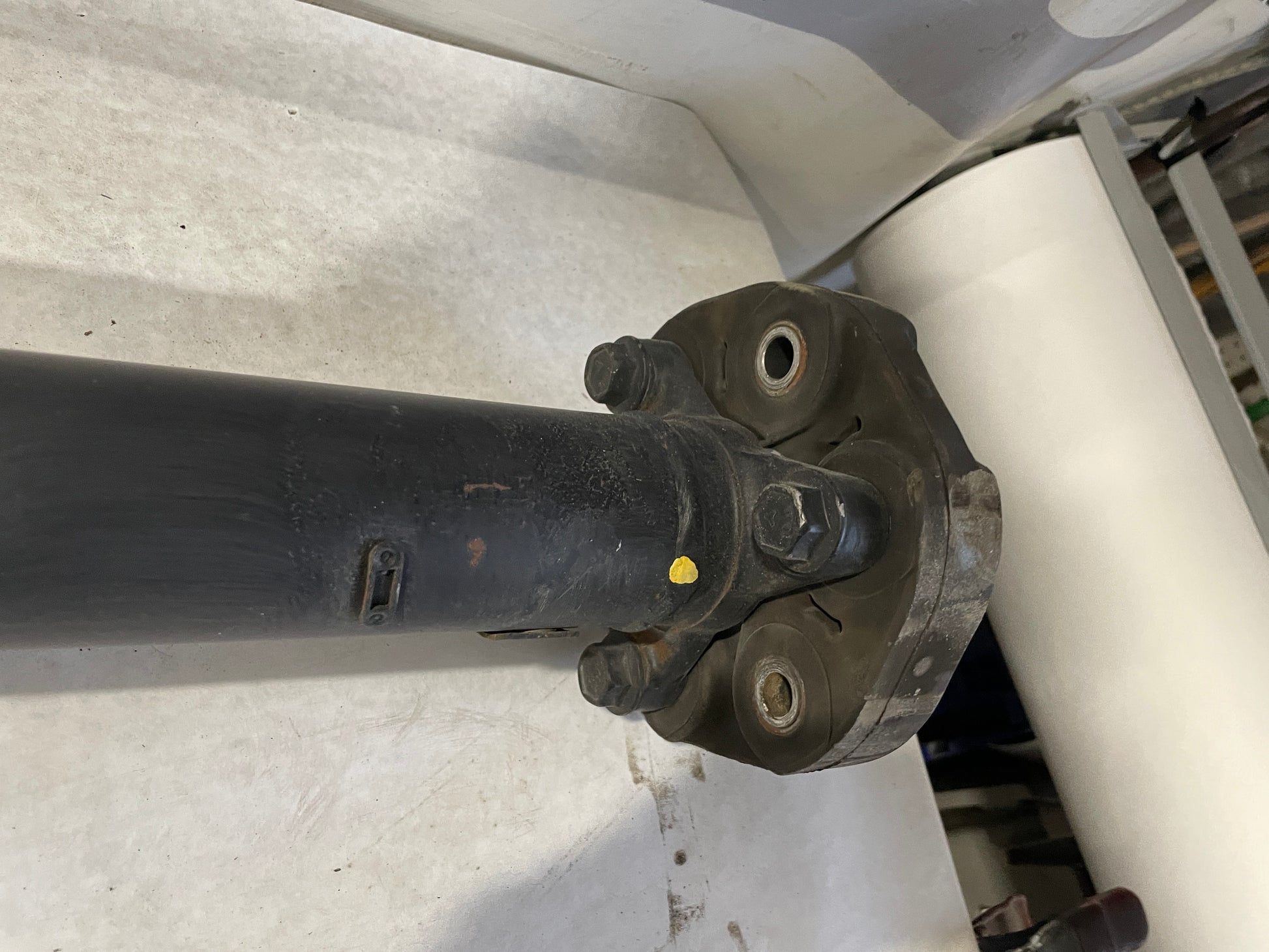 2014 Chevy SS Sedan Drive Shaft Driveshaft OEM - Day's Parts Yard