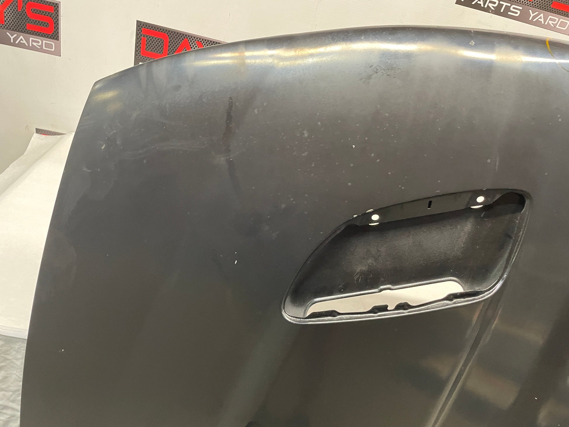 2006 Pontiac GTO Hood Assembly Black OEM - Day's Parts Yard
