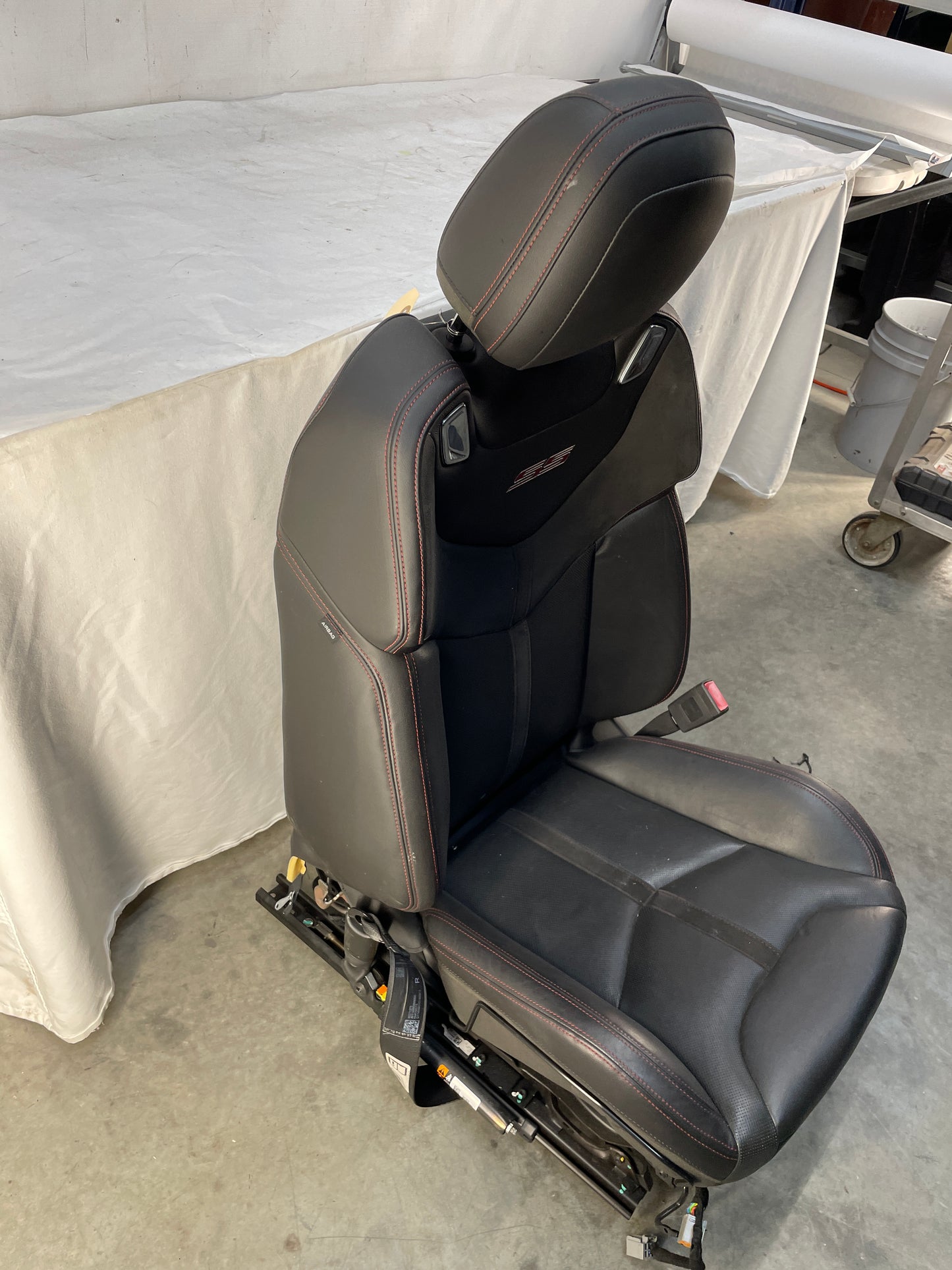 2015 Chevy SS Sedan RH Passenger Front Seat Black Leather Alcantara Suede OEM