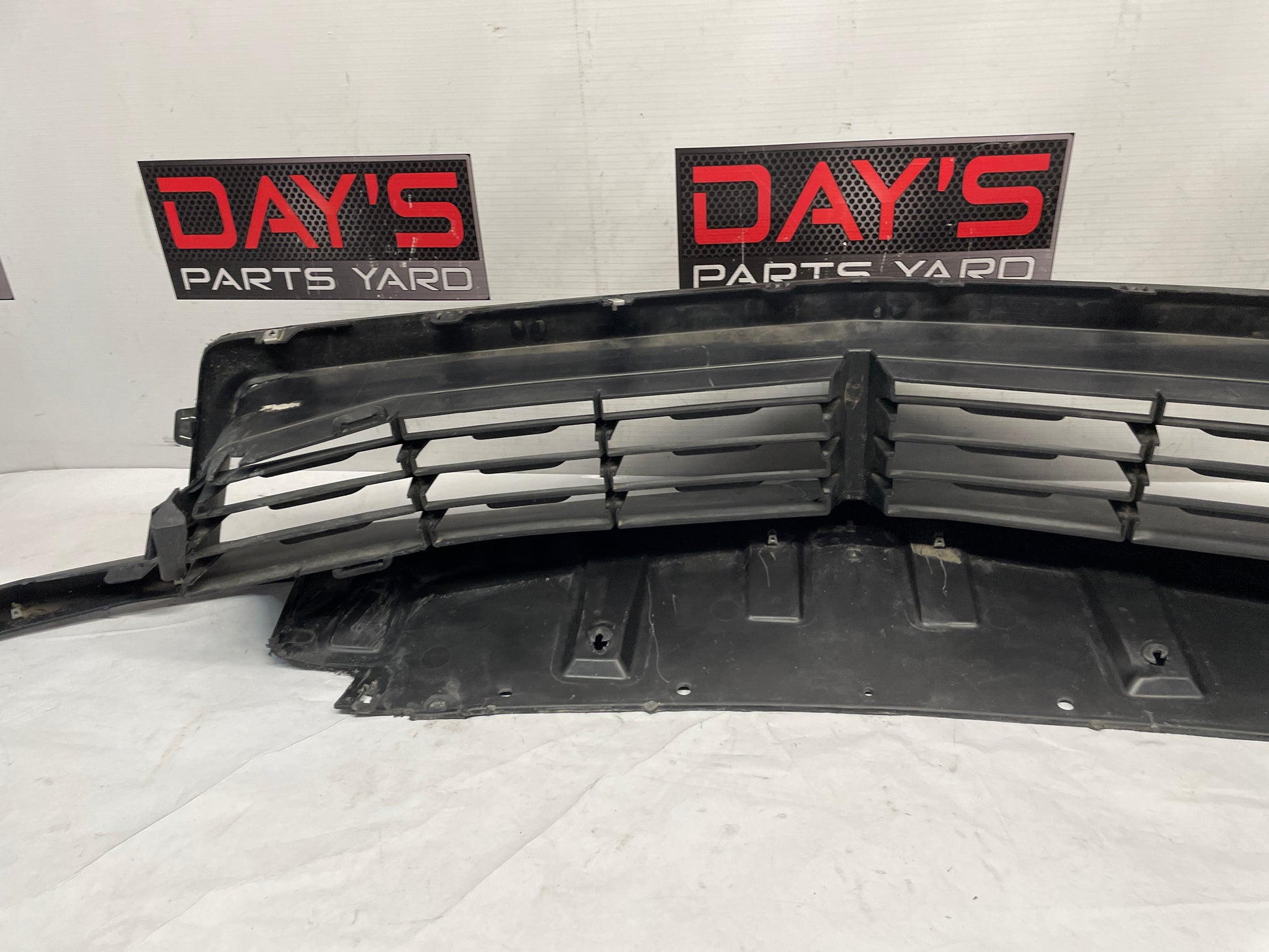 2014 Chevy Camaro ZL1 Front Bumper Fascia Lower Grille Cover OEM - Day's Parts Yard