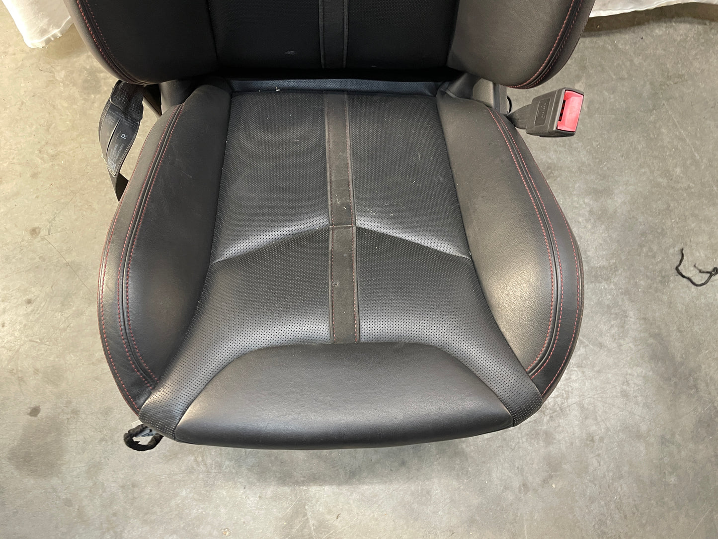2015 Chevy SS Sedan RH Passenger Front Seat Black Leather Alcantara Suede OEM