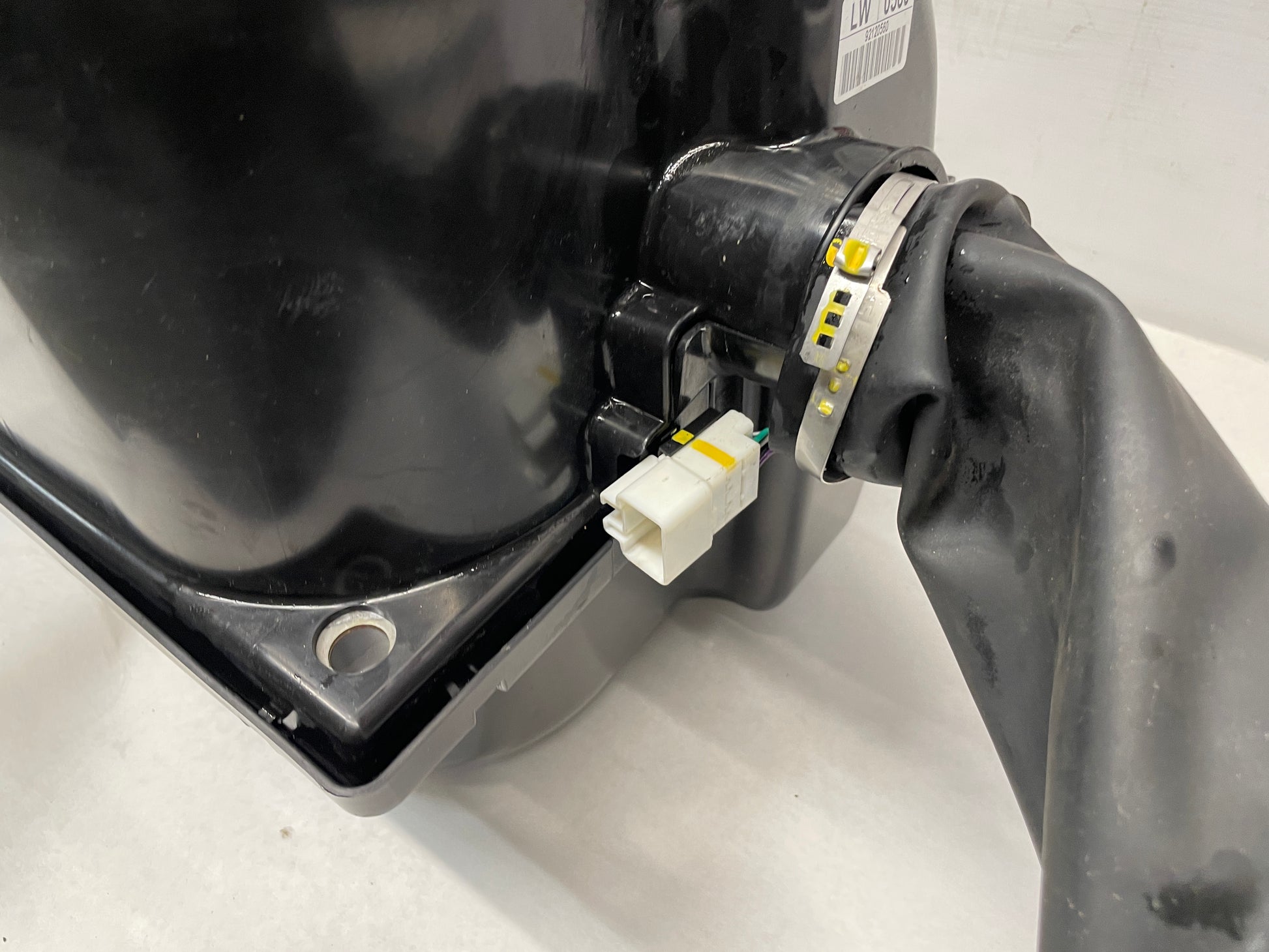 2005 Pontiac GTO Fuel Gas Tank OEM - Day's Parts Yard