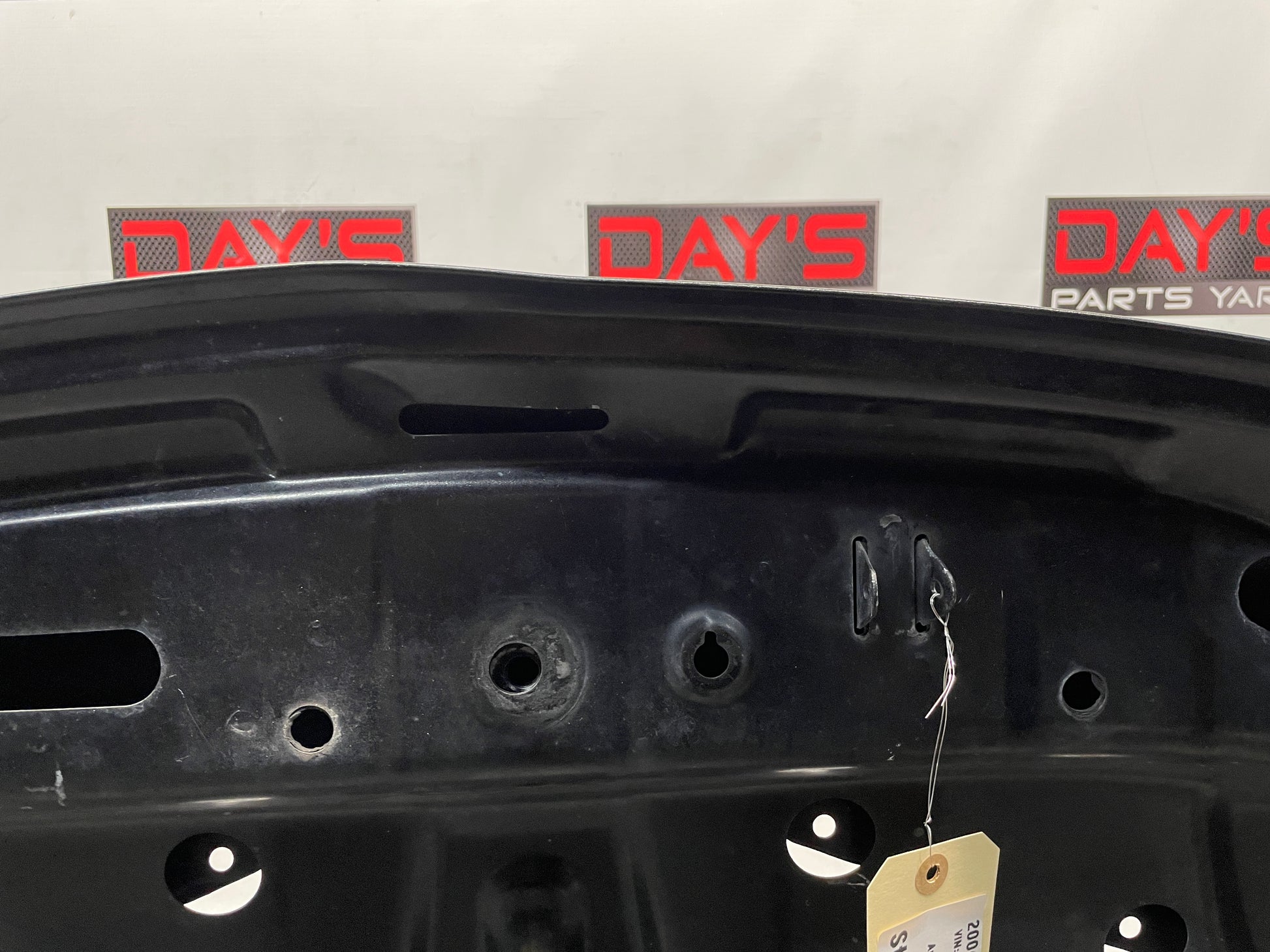 2006 Pontiac GTO Hood Assembly Black OEM - Day's Parts Yard
