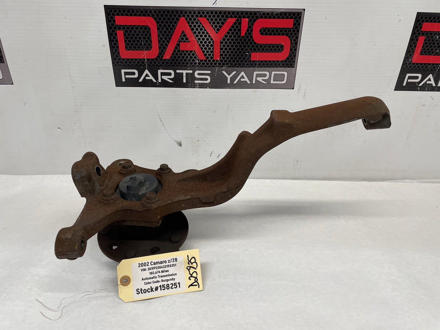 2002 Chevy Camaro Z28 LH Driver Front Spindle Knuckle Hub Wheel Bearing OEM - Day's Parts Yard