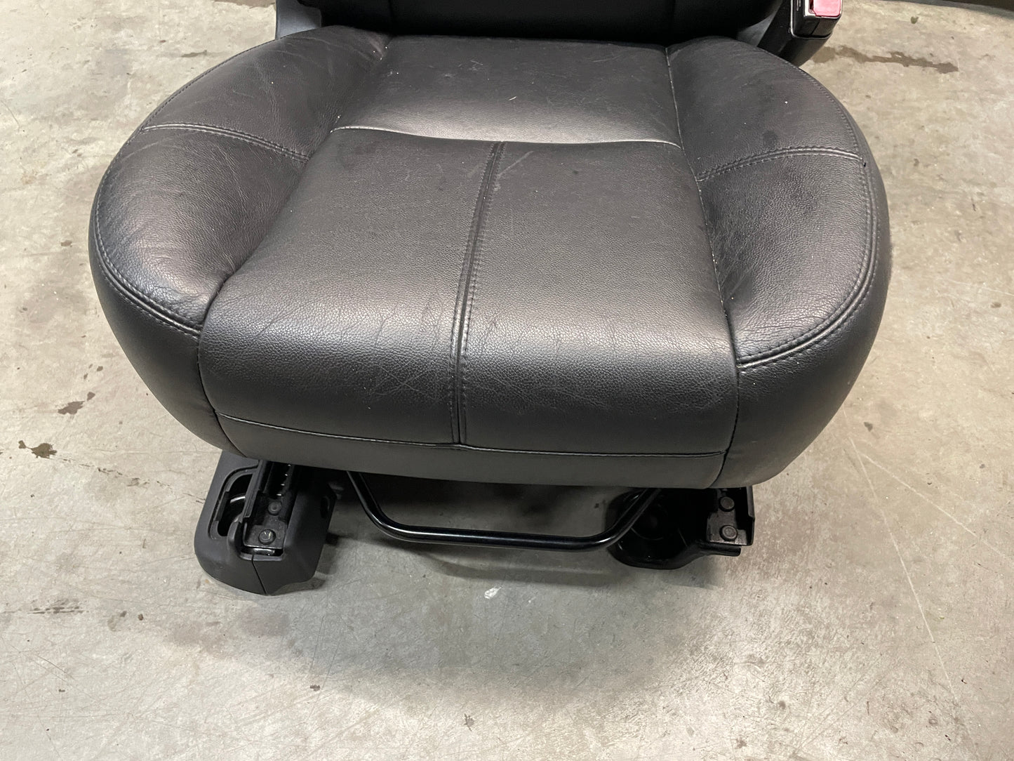 2013 GMC Sierra C1500 SLE Seats Fronts and Rears Black Leather OEM