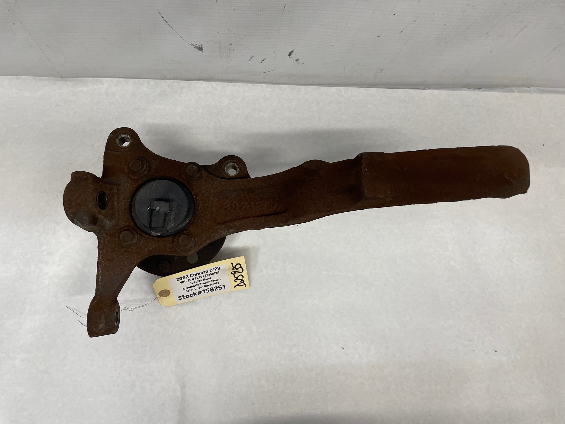 2002 Chevy Camaro Z28 LH Driver Front Spindle Knuckle Hub Wheel Bearing OEM - Day's Parts Yard