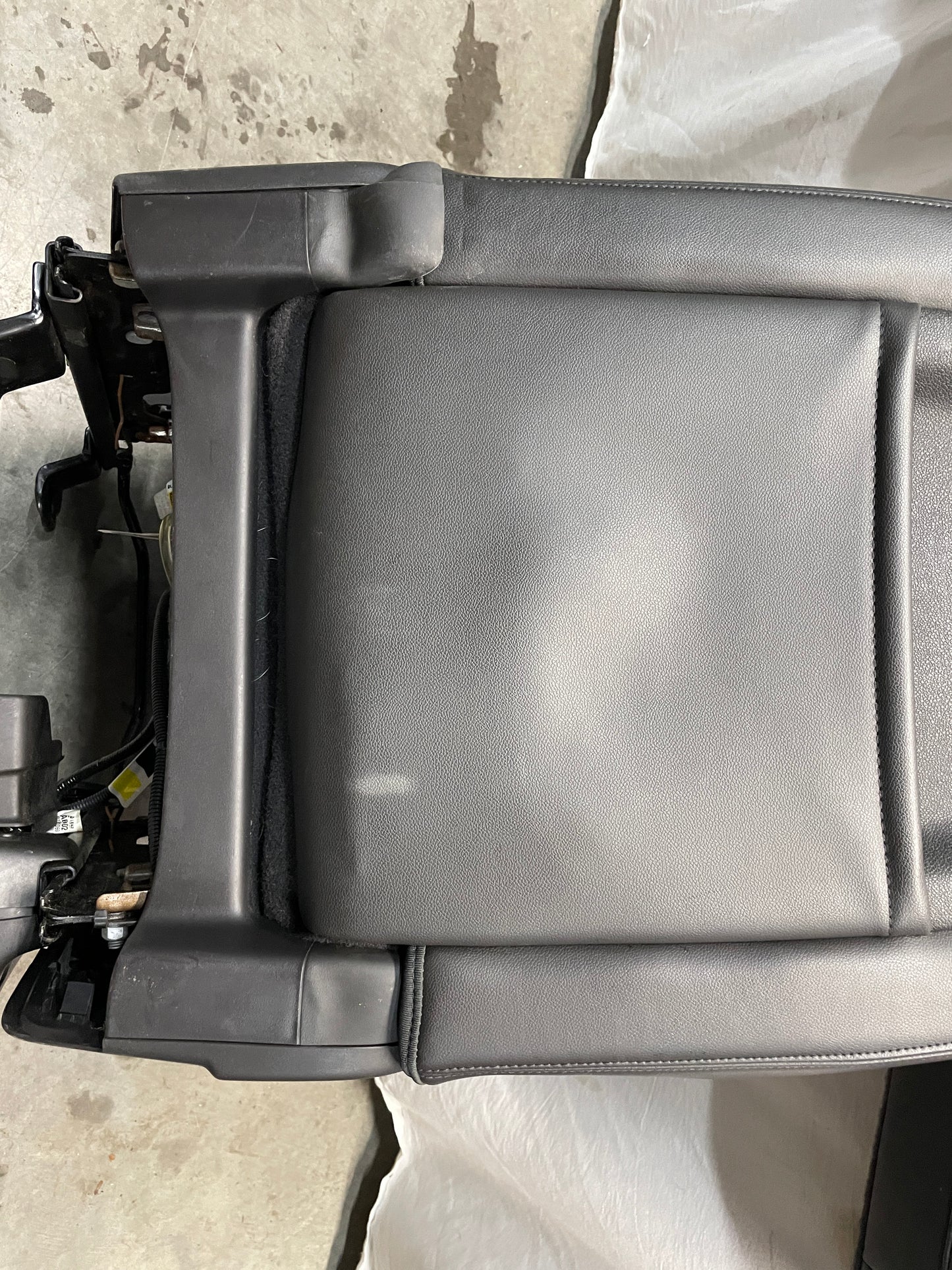 2013 GMC Sierra C1500 SLE Seats Fronts and Rears Black Leather OEM