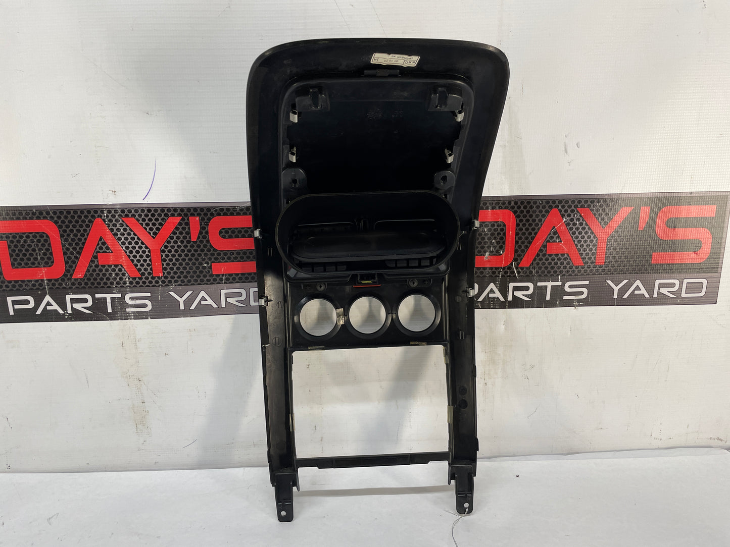 2004 Pontiac GTO Center Dash Radio HVAC Bezel Plate Panel Trim Panel OEM