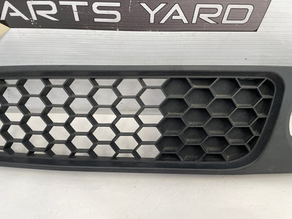 2009 Pontiac G8 GT LH Driver Bumper Lower Grille OEM - Day's Parts Yard