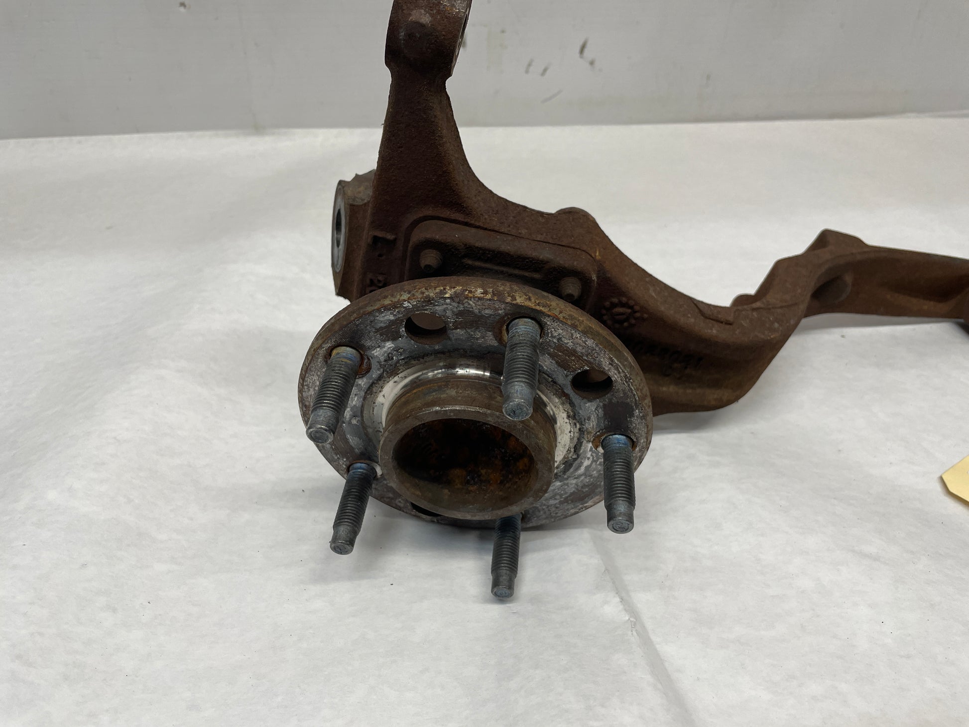 2002 Chevy Camaro Z28 LH Driver Front Spindle Knuckle Hub Wheel Bearing OEM - Day's Parts Yard