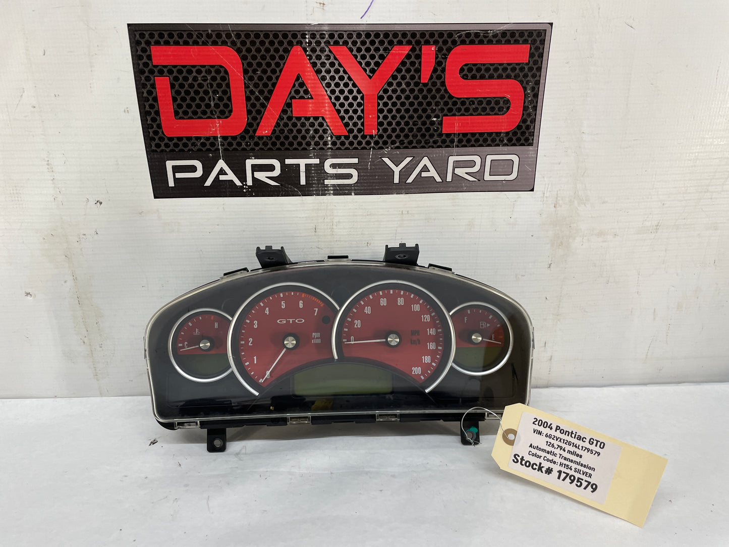 2004 Pontiac GTO Red Instrument Gauge Cluster Speedometer OEM